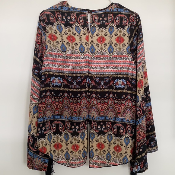 See You Monday Women’s Boho Festival Top with Fringed Bell Sleeves Size L - Picture 5 of 6